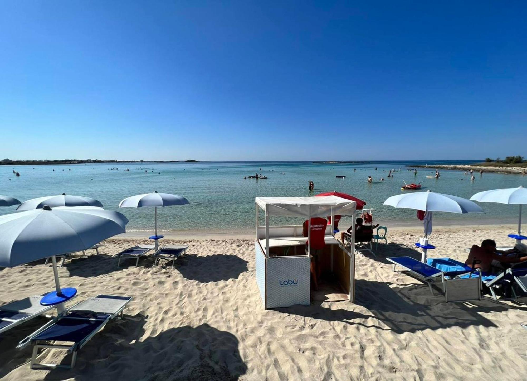 The Blue Panoramic Penthouse Villa Porto Cesareo Exterior foto